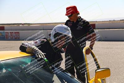 media/Oct-15-2023-CalClub SCCA (Sun) [[64237f672e]]/Around the Pits/